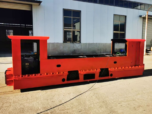礦用電機車